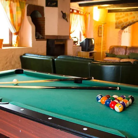 Gites Domaine D'estary Tatil Evi *