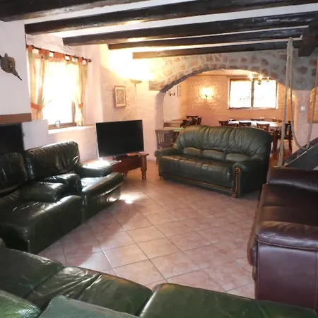 Gites Domaine D'estary